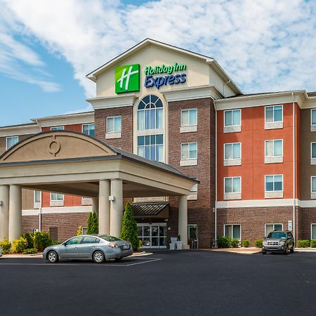 Holiday Inn Express & Suites Statesville Bagian luar foto