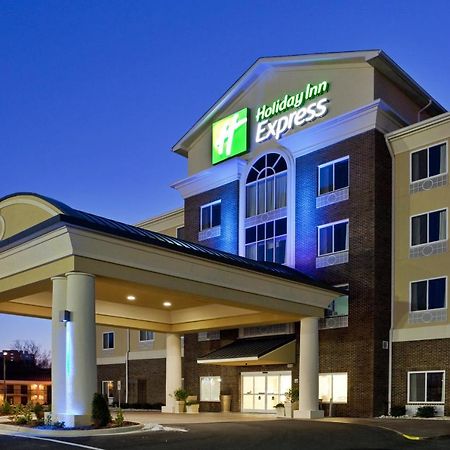 Holiday Inn Express & Suites Statesville Bagian luar foto