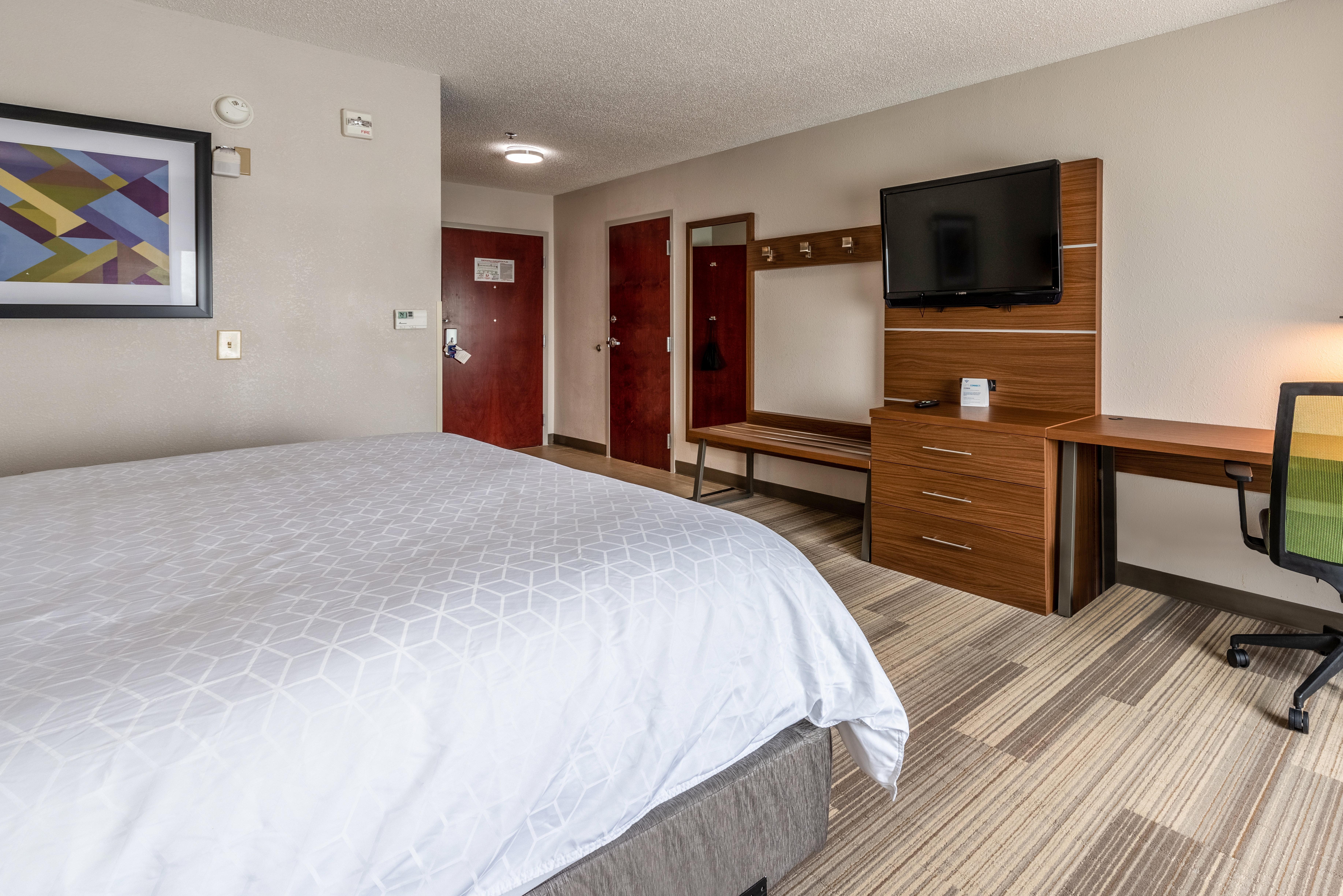 Holiday Inn Express & Suites Statesville Bagian luar foto