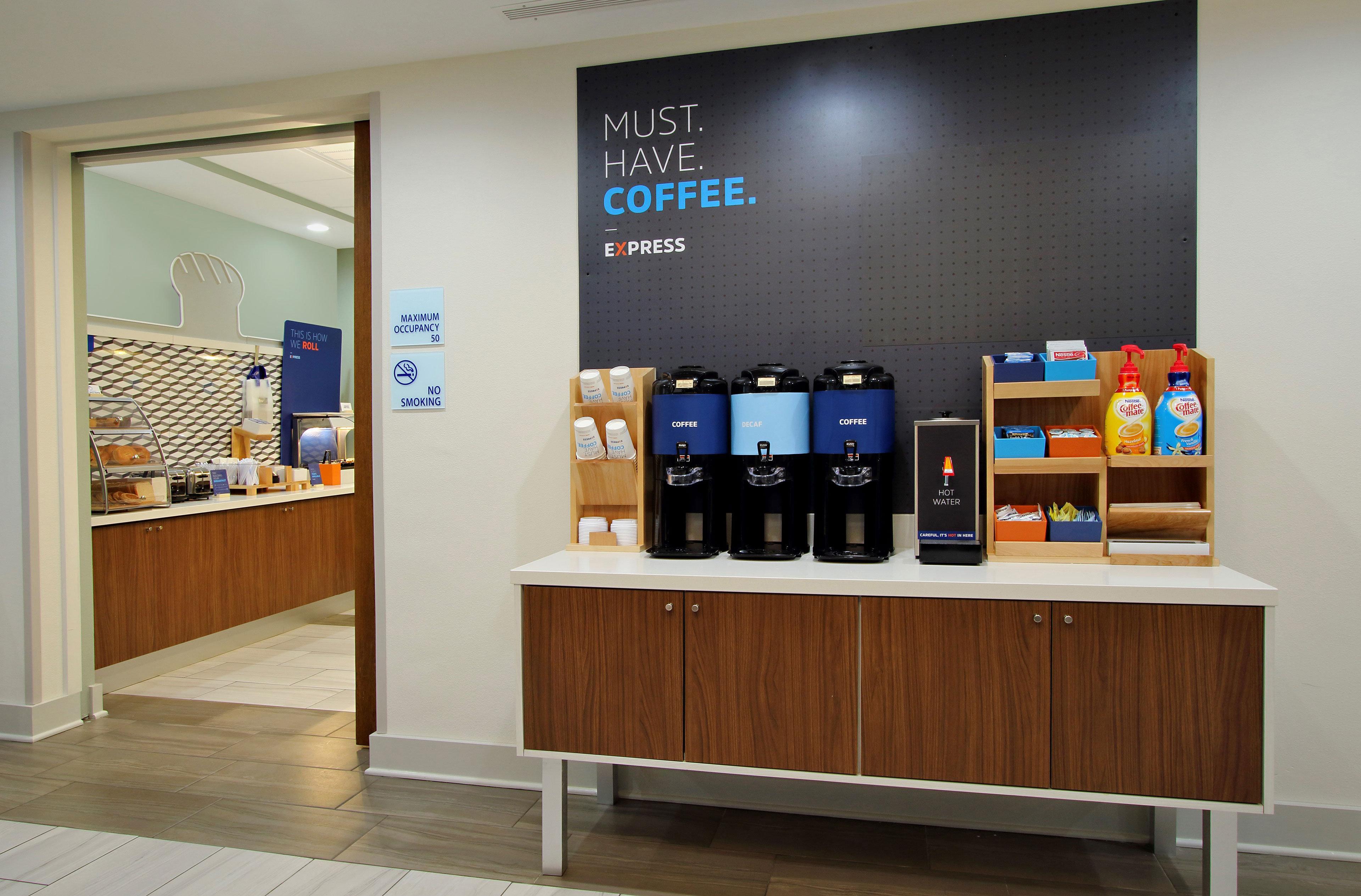 Holiday Inn Express & Suites Statesville Bagian luar foto