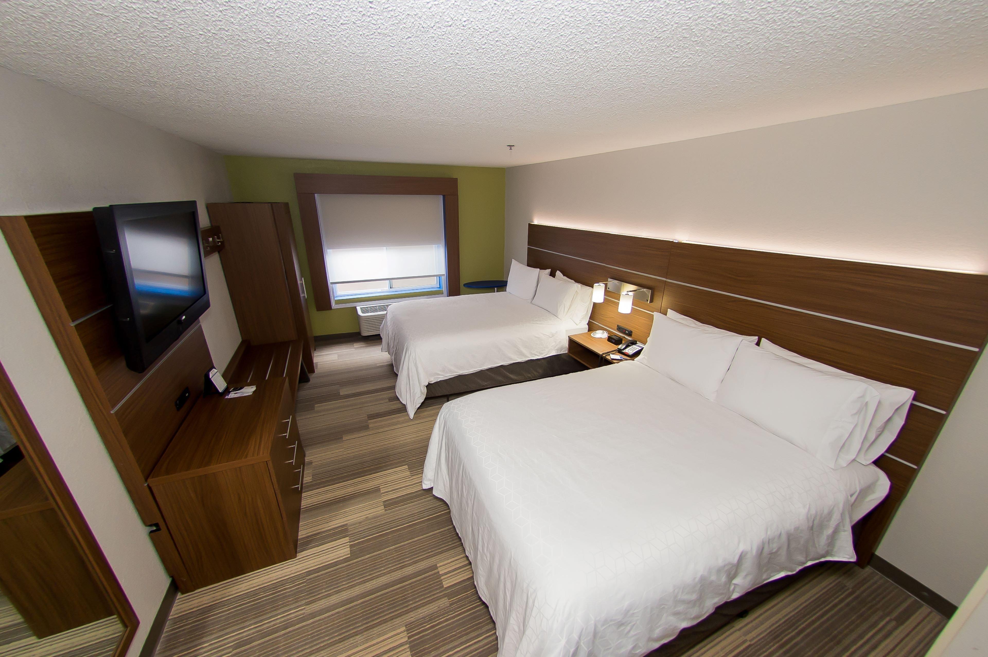 Holiday Inn Express & Suites Statesville Bagian luar foto