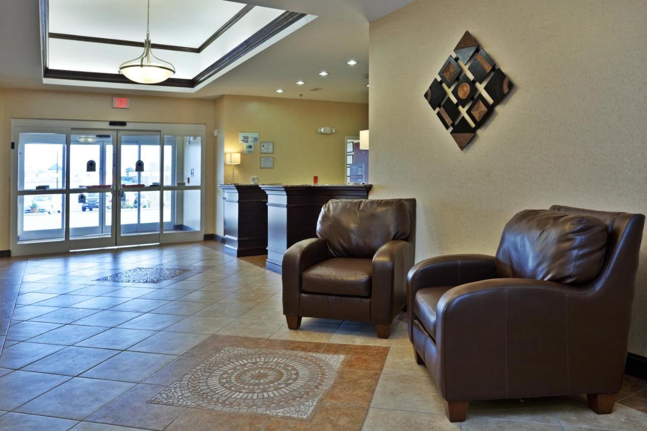 Holiday Inn Express & Suites Statesville Bagian luar foto
